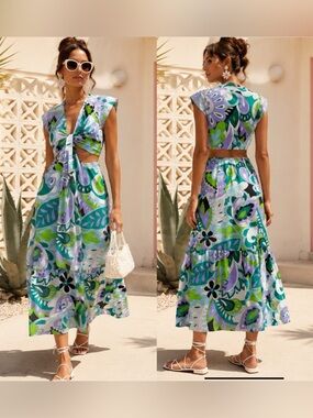 Steve Madden Amanda Cutout Midi Dress Women's Green Multi V-Neck
Pullover M Y2K